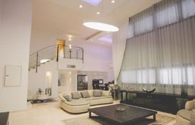 Appartement – Ehud Manor Street, Netanya, Center District,  Israël. $1,890,000