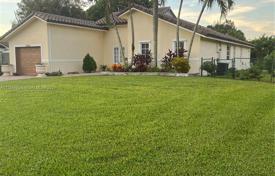 Maison en ville – Plantation, Broward, Floride,  Etats-Unis. $799,000
