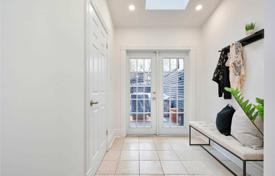Maison mitoyenne – Old Toronto, Toronto, Ontario,  Canada. C$1,491,000