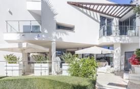 Maison en ville – Sierra Blanca, Marbella, Andalousie,  Espagne. 1,995,000 €