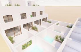 3 pièces maison mitoyenne 126 m² à San Javier, Espagne. 247,000 €