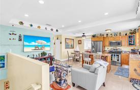 Maison en ville – Key Largo, Floride, Etats-Unis. $900,000