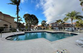 Maison en ville – Pembroke Pines, Broward, Floride,  Etats-Unis. $549,000