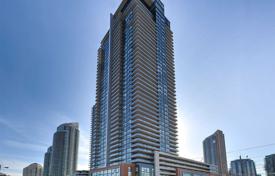 3 pièces appartement à Lake Shore Boulevard West, Canada. C$887,000