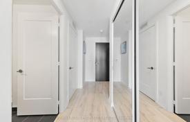Appartement – Erskine Avenue, Old Toronto, Toronto,  Ontario,   Canada. C$686,000
