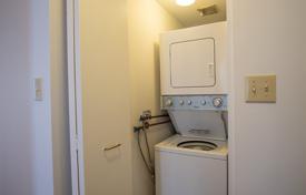 Appartement – Yonge Street, Toronto, Ontario,  Canada. C$967,000