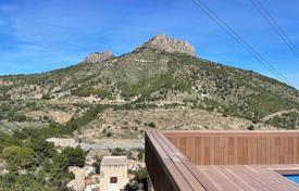 5 pièces villa 235 m² à Calpe, Espagne. 495,000 €