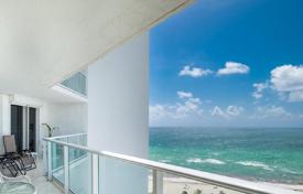 Appartement – Collins Avenue, Miami, Floride,  Etats-Unis. $690,000
