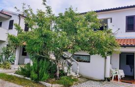 Maison en ville – Porec, Comté d'Istrie, Croatie. 460,000 €