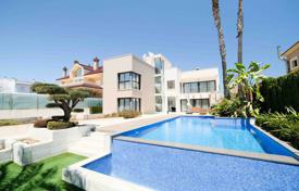 5 pièces villa 420 m² à Torrevieja, Espagne. 1,500,000 €