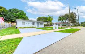 Maison en ville – Delray Beach, Floride, Etats-Unis. $460,000