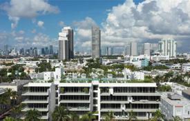 Maison mitoyenne – Miami Beach, Floride, Etats-Unis. $3,450,000