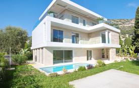 Maison de campagne – Beaulieu-sur-Mer, Côte d'Azur, France. 5,950,000 €