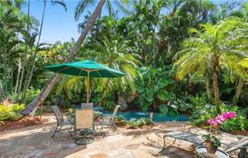 Villa – Fort Lauderdale, Floride, Etats-Unis. $1,675,000