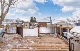 5 pièces maison en ville à Scarborough, Canada. C$1,263,000