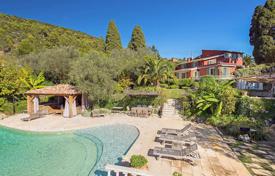 Villa – Villefranche-sur-Mer, Côte d'Azur, France. 2,200,000 €