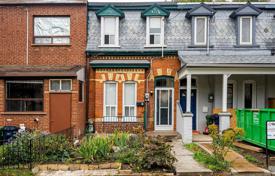 4 pièces maison mitoyenne à Old Toronto, Canada. C$1,772,000