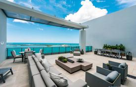 Penthouse – Miami, Floride, Etats-Unis. $5,875,000