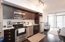 Appartement – The Queensway, Toronto, Ontario,  Canada. C$874,000