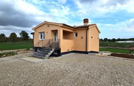 5 pièces maison en ville 190 m² à Svetvinčenat, Croatie. 690,000 €