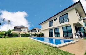 3 pièces villa 199 m² en Pattaya, Thaïlande. $308,000