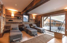 4 pièces chalet à Chatel, France. 2,950,000 €