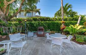Maison en ville – Key Biscayne, Floride, Etats-Unis. $3,250,000