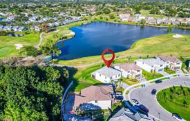 Maison en ville – Tamarac, Broward, Floride,  Etats-Unis. $1,149,000