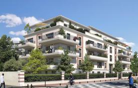 Appartement – Île-de-France, France. From 320,000 €