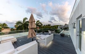 Maison en ville – North Atlantic Boulevard, Fort Lauderdale, Floride,  Etats-Unis. $5,699,000