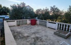 10 pièces maison en ville 278 m² à Vrsi, Croatie. 450,000 €