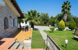 5 pièces maison en ville 150 m² à Paliouri, Grèce. 380,000 €