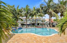 Villa – North Miami, Floride, Etats-Unis. $1,699,000