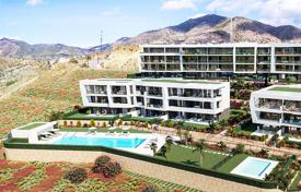 Appartement – Fuengirola, Andalousie, Espagne. 618,000 €