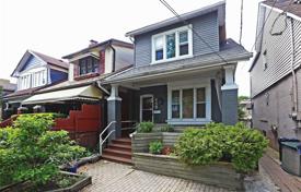 Maison en ville – Kingston Road, Toronto, Ontario,  Canada. C$1,299,000
