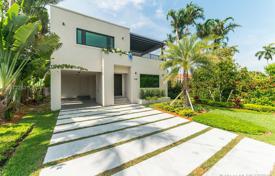 Villa – Hollywood, Floride, Etats-Unis. 1,084,000 €
