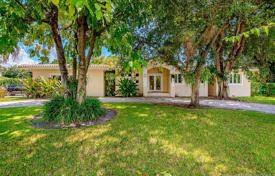 Villa – Miami, Floride, Etats-Unis. $1,597,000
