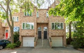 3 pièces maison mitoyenne à Old Toronto, Canada. C$1,570,000