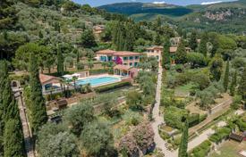 7 pièces villa à Grasse, France. 17,900,000 €