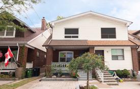 Maison mitoyenne – East York, Toronto, Ontario,  Canada. C$1,293,000