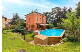 8 pièces villa 500 m² à Caprino Veronese, Italie. 1,500,000 €