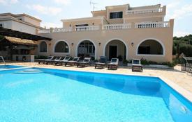 Villa – Corfou, Péloponnèse, Grèce. $9,200 par semaine