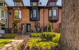 3 pièces maison mitoyenne à Old Toronto, Canada. C$1,924,000