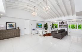 Villa – Key Biscayne, Floride, Etats-Unis. 1,574,000 €
