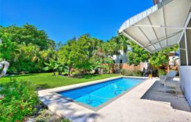 Villa – South Miami, Floride, Etats-Unis. $769,000