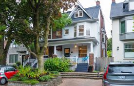 4 pièces maison mitoyenne à Old Toronto, Canada. C$2,293,000