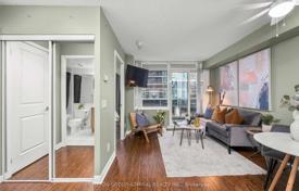 Appartement – Yonge Street, Toronto, Ontario,  Canada. C$751,000