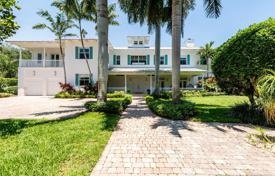 Villa – Pinecrest, Floride, Etats-Unis. $3,106,000
