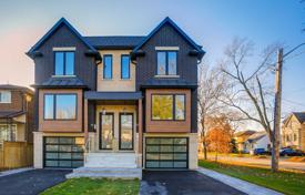 3 pièces maison mitoyenne à Etobicoke, Canada. C$1,644,000