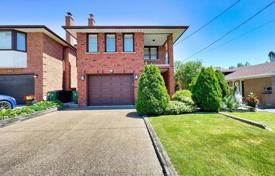 Maison en ville – Etobicoke, Toronto, Ontario,  Canada. C$2,130,000